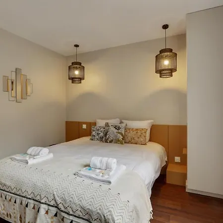 Apartment 220 Jessy - Superb In Paris